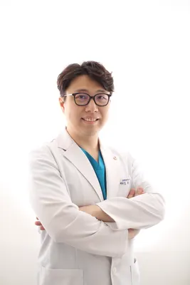 굿스마일치과교정과치과의원 — 업체가 네이버 플레이스에 올린 사진 1