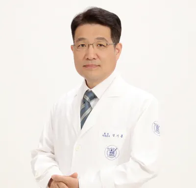 연세미&진치과의원 — 업체가 네이버 플레이스에 올린 사진 3