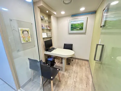 선정릉치과의원 — 업체가 네이버 플레이스에 올린 사진 2