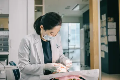 서울럭스치과의원 — 업체가 네이버 플레이스에 올린 사진 2