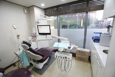 서울이편한치과의원 — 업체가 네이버 플레이스에 올린 사진 2