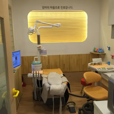 행복한쥬니어치과의원 — 업체가 네이버 플레이스에 올린 사진 3