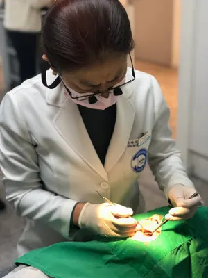 용치과의원 — 업체가 네이버 플레이스에 올린 사진 1