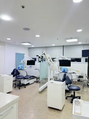 강남현대치과의원 — 업체가 네이버 플레이스에 올린 사진 3