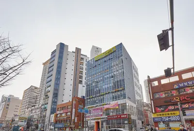시카고치과의원 — 업체가 네이버 플레이스에 올린 사진 3