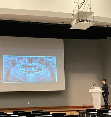 빛나는소금치과의원 — 업체가 네이버 플레이스에 올린 사진 1