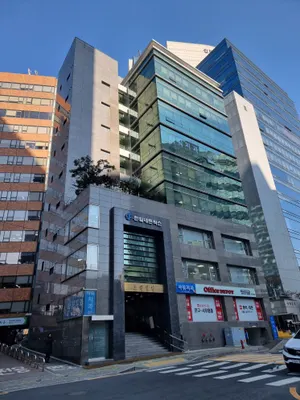 타워치과의원 — 업체가 네이버 플레이스에 올린 사진 1