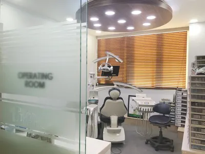 토미치과의원 — 업체가 네이버 플레이스에 올린 사진 3
