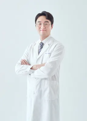2080자연이치과의원 — 업체가 네이버 플레이스에 올린 사진 1