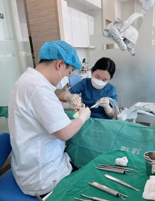 길음연세치과의원 — 업체가 네이버 플레이스에 올린 사진 2