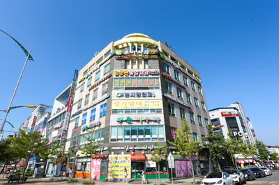 모아치과의원 — 업체가 네이버 플레이스에 올린 사진 2