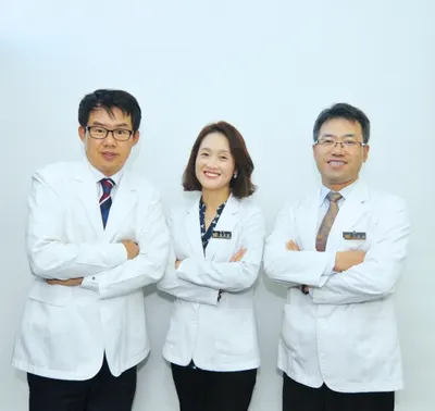 동백탑치과의원 — 업체가 네이버 플레이스에 올린 사진 3