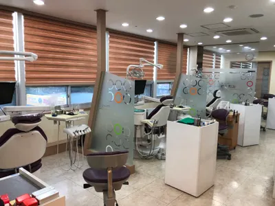 비전치과의원 — 업체가 네이버 플레이스에 올린 사진 2