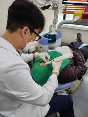 영동수치과의원 — 업체가 네이버 플레이스에 올린 사진 2