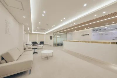 유담치과의원 — 업체가 네이버 플레이스에 올린 사진 2