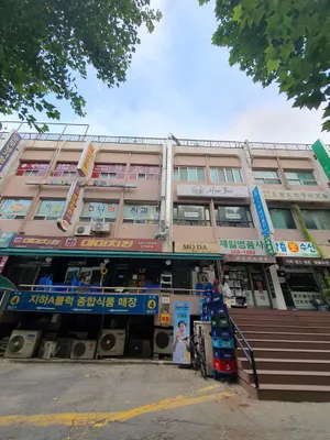 연세키즈앤주니어치과의원 — 업체가 네이버 플레이스에 올린 사진 2