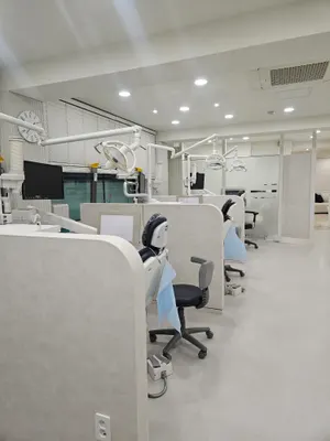 참미소치과의원 — 업체가 네이버 플레이스에 올린 사진 2