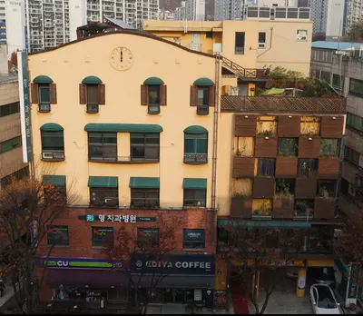 형치과병원 — 업체가 네이버 플레이스에 올린 사진 3