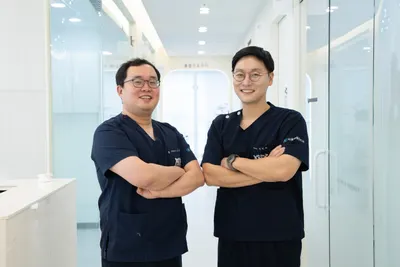 서울미듬직치과의원 — 업체가 네이버 플레이스에 올린 사진 1