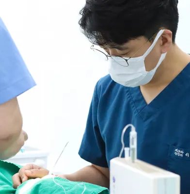 리더스치과의원 — 업체가 네이버 플레이스에 올린 사진 2