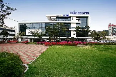 미르치과병원 — 업체가 네이버 플레이스에 올린 사진 1