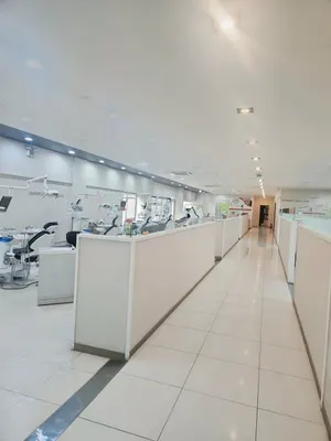 진월치과의원 — 업체가 네이버 플레이스에 올린 사진 2