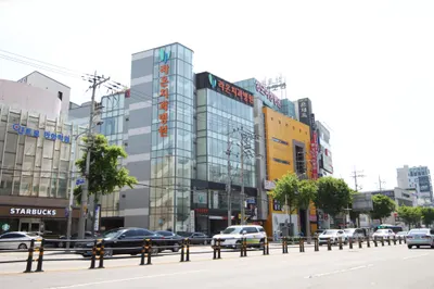 라온치과병원 — 업체가 네이버 플레이스에 올린 사진 1