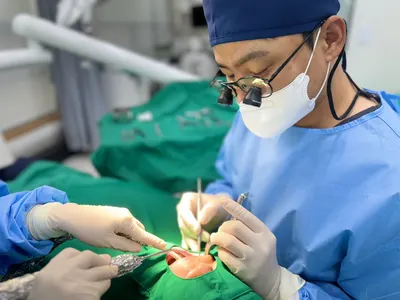 임플라인치과의원 — 업체가 네이버 플레이스에 올린 사진 2