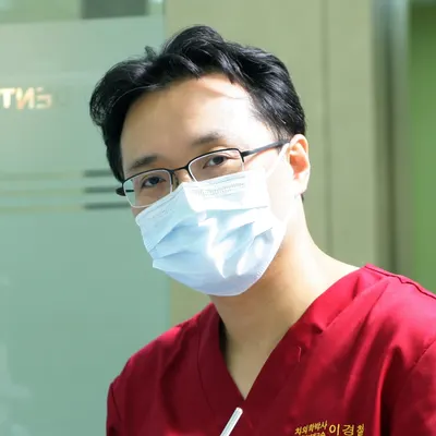 필치과의원 — 업체가 네이버 플레이스에 올린 사진 2