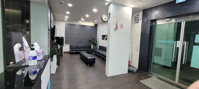 바른치과의원 — 업체가 네이버 플레이스에 올린 사진 2