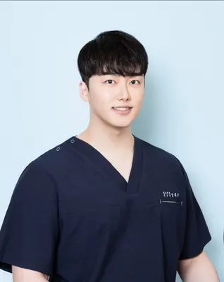 성모치과의원 — 업체가 네이버 플레이스에 올린 사진 1