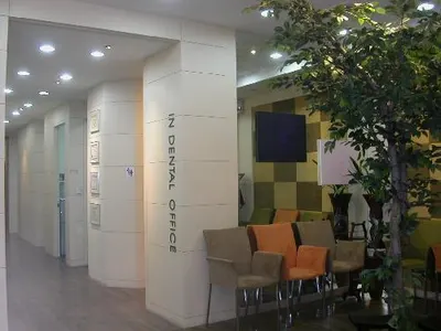 인치과의원 — 업체가 네이버 플레이스에 올린 사진 2