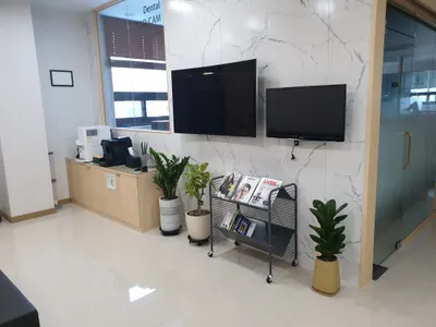 연산치과의원 — 업체가 네이버 플레이스에 올린 사진 2