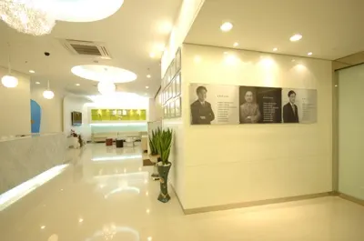컬럼비아치과병원 — 업체가 네이버 플레이스에 올린 사진 1