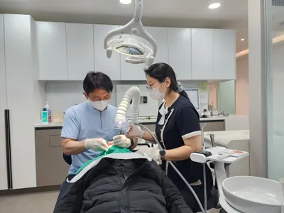이사랑치과의원 — 업체가 네이버 플레이스에 올린 사진 3