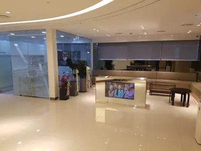 율치과의원 — 업체가 네이버 플레이스에 올린 사진 2
