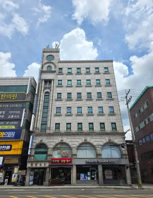 성베드로치과의원 — 업체가 네이버 플레이스에 올린 사진 1