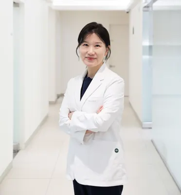 연세미소애치과의원 — 업체가 네이버 플레이스에 올린 사진 2