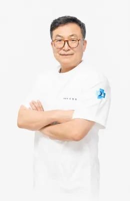 동아치과병원 — 업체가 네이버 플레이스에 올린 사진 2