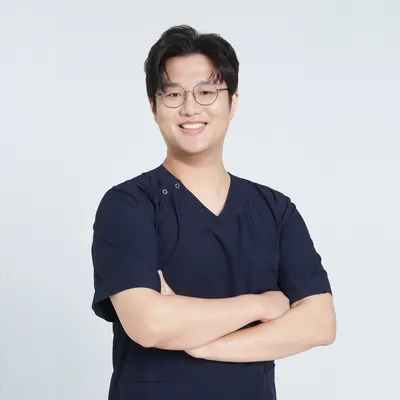 서울홍치과의원 — 업체가 네이버 플레이스에 올린 사진 2