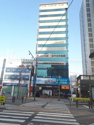 하단강산치과의원 — 업체가 네이버 플레이스에 올린 사진 2
