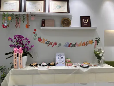 연세서울숲치과의원 — 업체가 네이버 플레이스에 올린 사진 1
