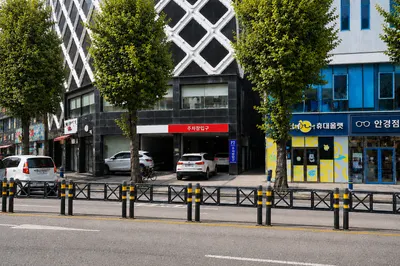 라온치과병원 — 업체가 네이버 플레이스에 올린 사진 2