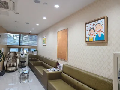 참조은박치과의원 — 업체가 네이버 플레이스에 올린 사진 3