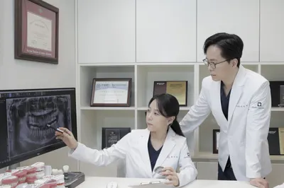 이앤백치과의원 — 업체가 네이버 플레이스에 올린 사진 1