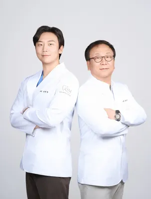 임성수치과의원 — 업체가 네이버 플레이스에 올린 사진 1