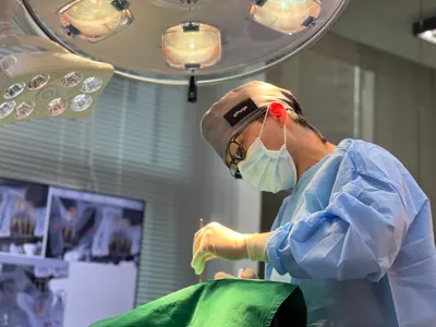 크라운치과보철과치과의원 — 업체가 네이버 플레이스에 올린 사진 2